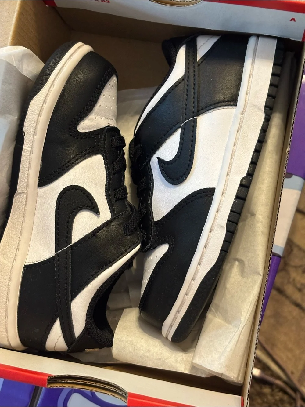 Nike Kids' Black/White Low-Top Sneaker